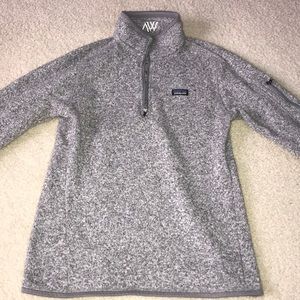 Women’s grey Patagonia 3/4 zip jacket